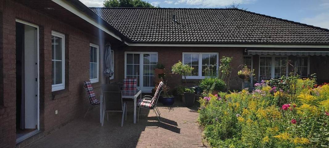 Ferienwohnung für 4 Personen, mit Terrasse und Garten