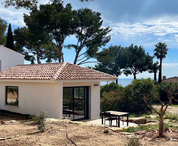 Gîte pour 2 personnes, avec jardin et terrasse