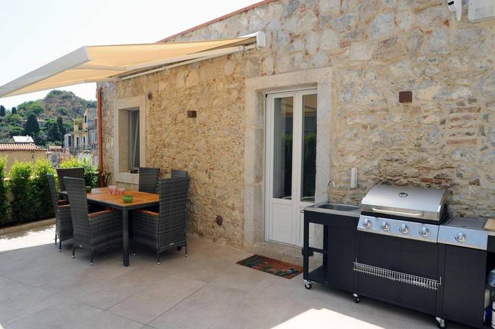 Villa pour 8 personnes, avec jardin et jacuzzi à Taormina - 2