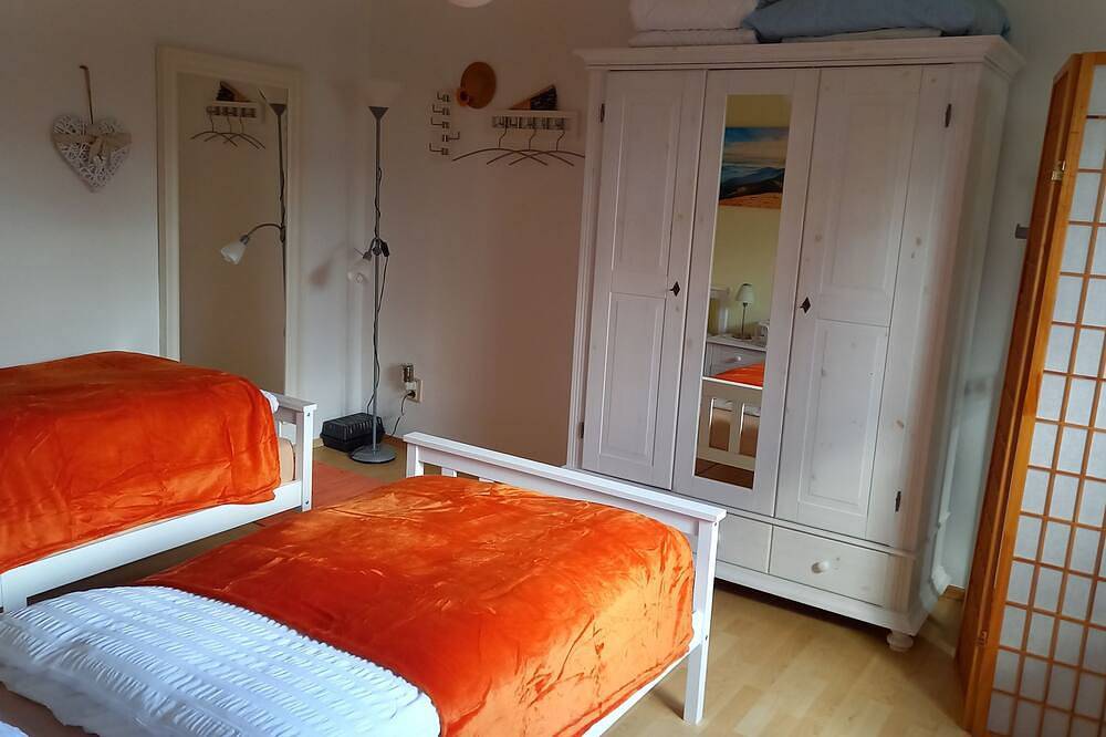 Ganze Wohnung, Ferienwohnung \"An den Mainauen\" - Erholung für Zwei- und Vierbeiner in Kulmbach, Oberes Maintal - Coburger Land