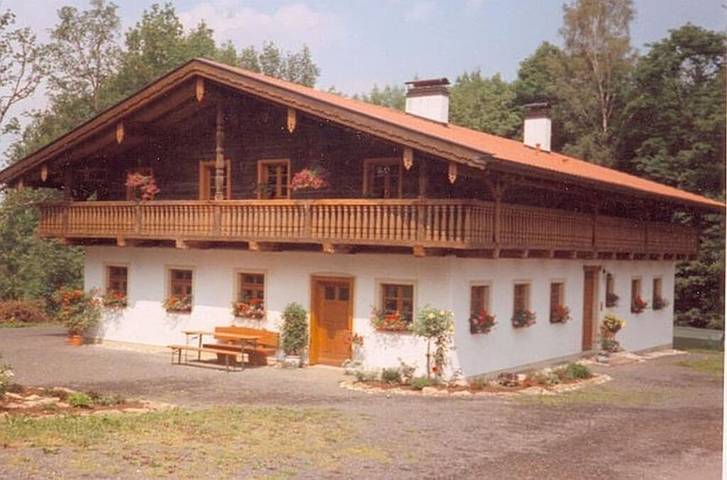 Ferienwohnung für 4 Personen, mit Balkon und Balkon/Terrasse sowie Garten in Waldmünchen - 2
