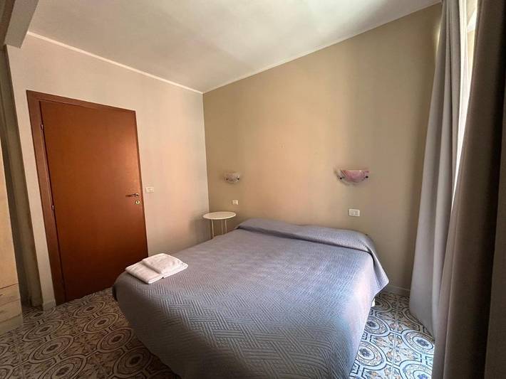 Chambre d’hôte pour 3 personnes, avec balcon, animaux acceptés à Milazzo - 3