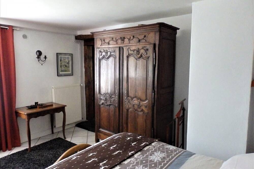 Les Clarines De Mont-dessous in Ugine, Albertville region