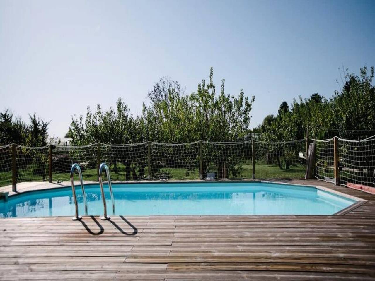 Entire apartment, Farmhouse in Provence with Pool & Jacuzzi in Althen-des-Paluds, Vaucluse