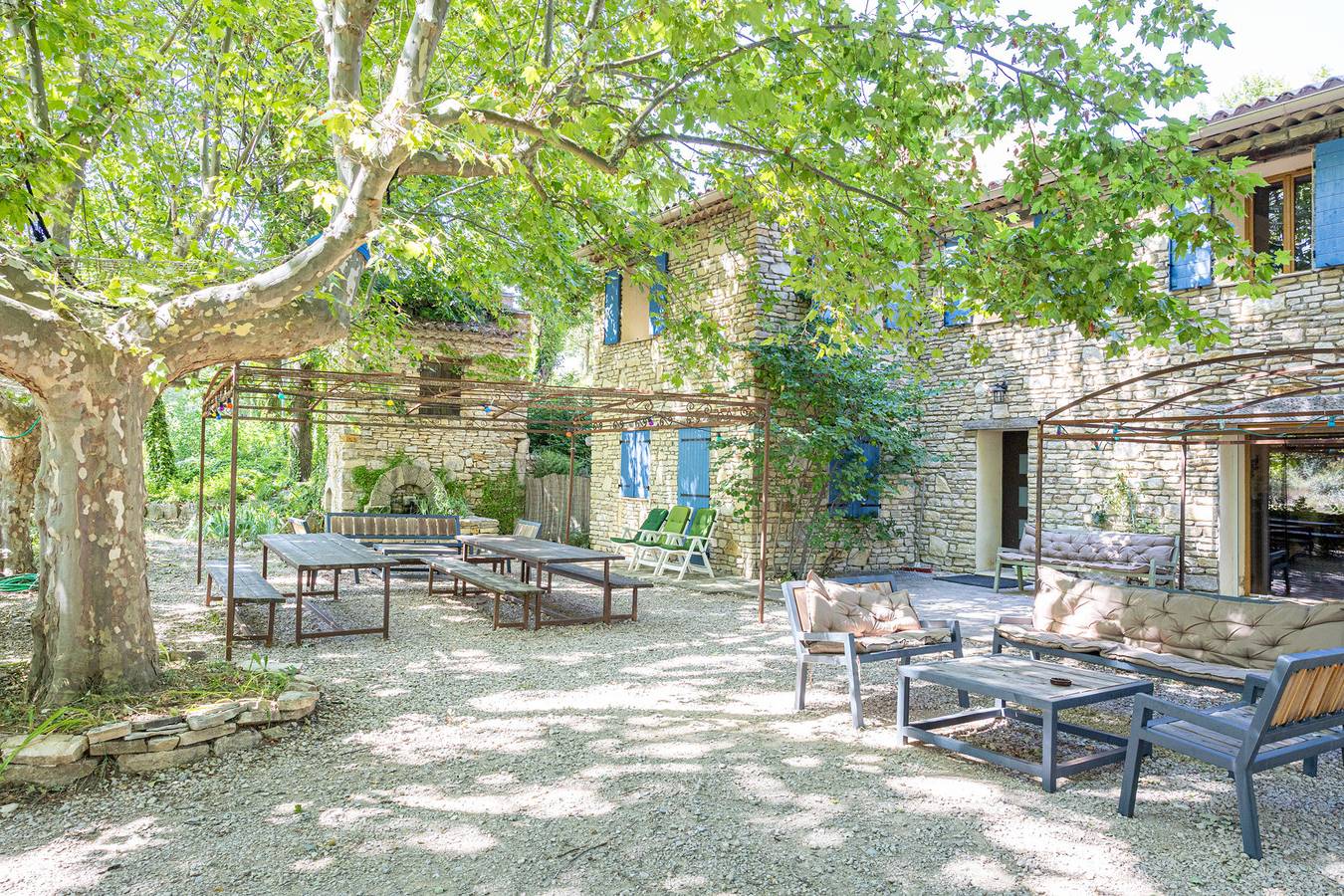 Le Moulin in Limans, Parc naturel régional du Luberon