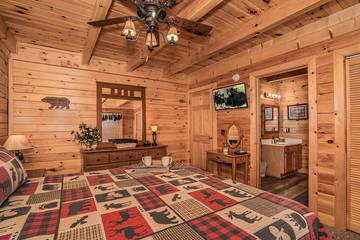 Log Cabin for 6 Guests in Douglas Lake, Jefferson County (TN), Picture 2