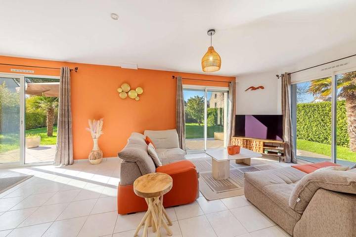 Casa de vacaciones para 6 personas, con terraza y jardín - 1