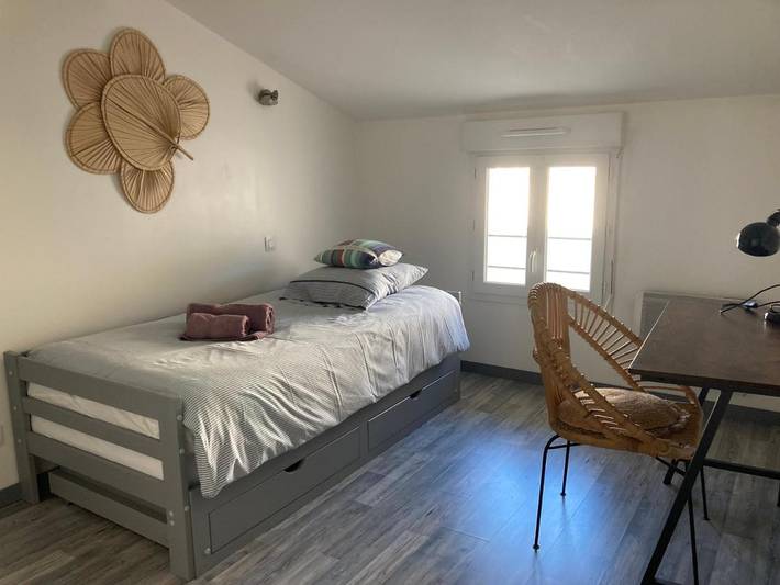 Gîte pour 7 personnes, avec terrasse à Blaye - 4