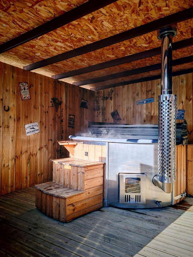 Maison de vacances pour 8 personnes, avec Jacuzzi et Terrasse ainsi que Jardin et Sauna