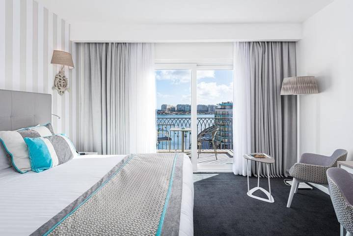 Hôtel pour 2 personnes, avec terrasse et piscine