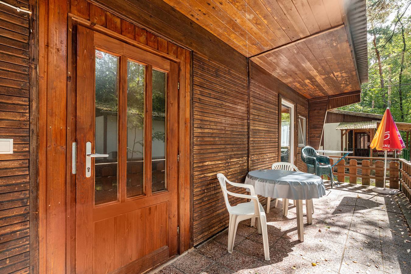 Bungalow '12 - Finnhütte' mit privater Terrasse und gemeinsamem Garten in Niesky, Oberlausitz-Niederschlesien