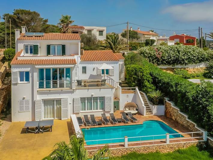 Villa pour 6 personnes, avec terrasse et jardin - 1