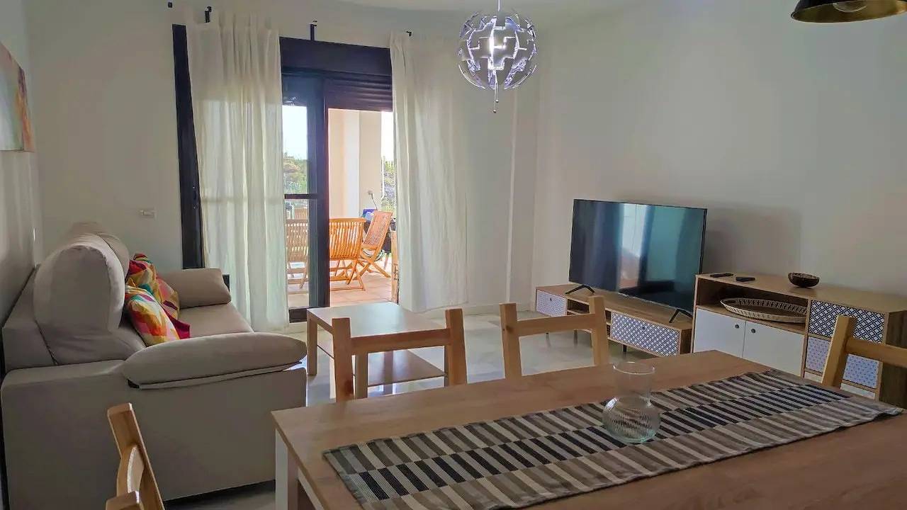 Apartamento de férias inteiro, Apartamento de férias para 7 pessoas com terraço in Urbanizacion Costa Esuri, Ayamonte