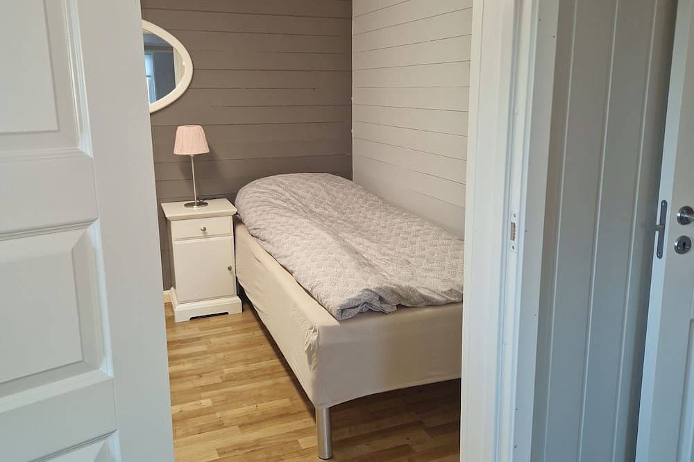 Ganze Wohnung, Quaint 1-bedroom basement apartment in charming Vestland in Askøy
