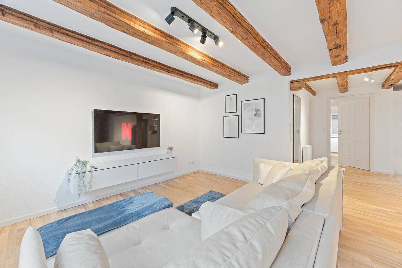 Appartement entier, One-Bedroom Apartment in Ludwigsbourg, Arrondissement de Ludwigsbourg