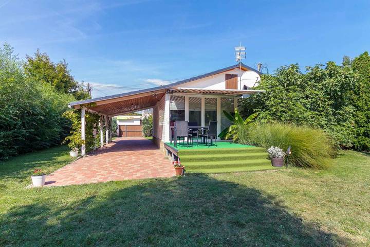 Ferienhaus für 4 Personen, mit Garten in Balatonmariafürdö - 2