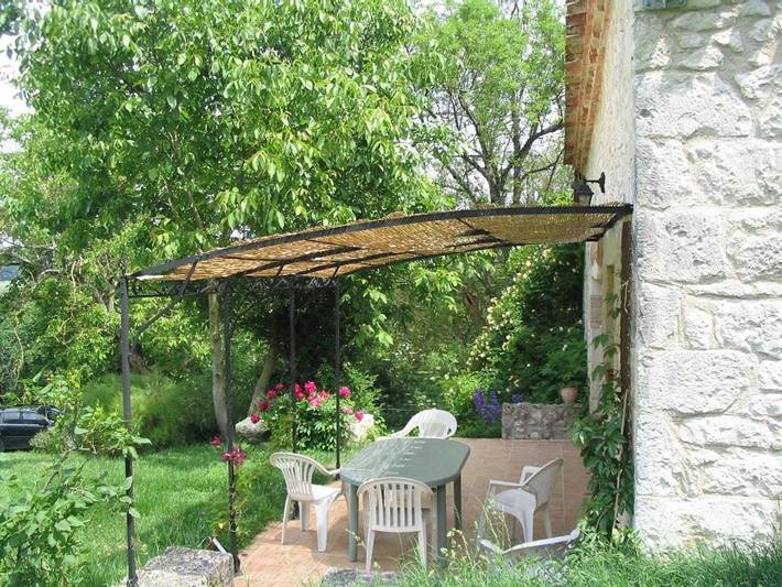 Location de vacances pour 12 personnes, avec vue ainsi que jardin et piscine, animaux acceptés à Tournon-d'Agenais - 3