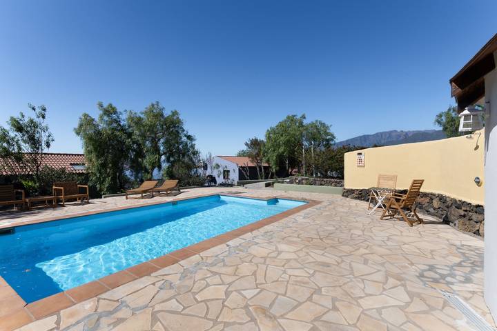 Casa rural para 2 personas, con jardín, Se admiten mascotas en La Palma - 3