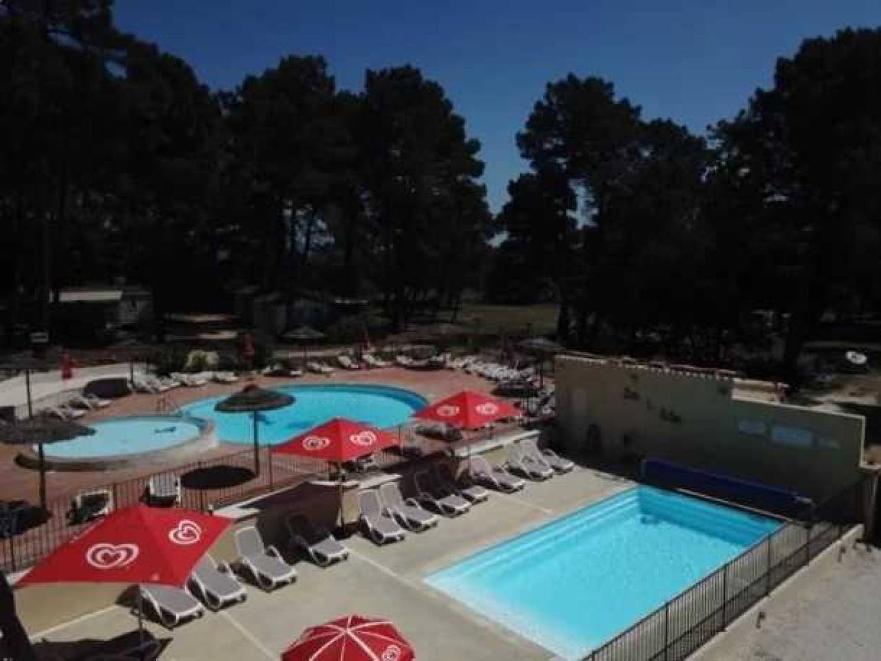 Camping 3 étoiles - Piscine  - eehchg in Bollène, Vaucluse