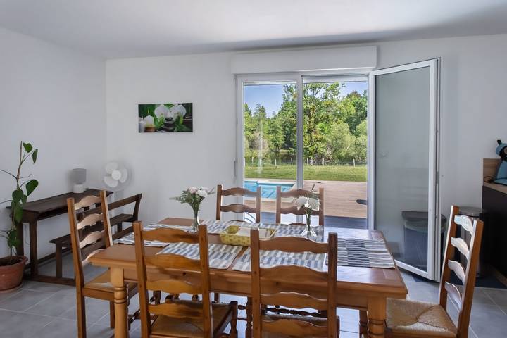 Ferienhaus für 8 Personen, mit Garten und Seeblick in Frankreich - 4
