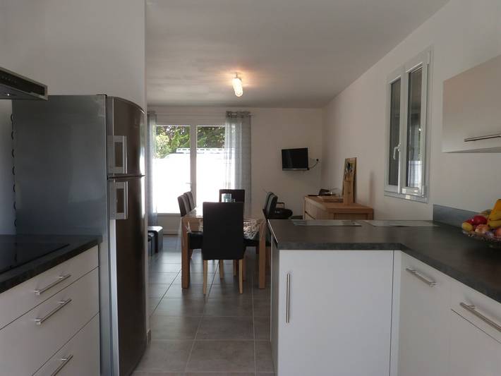 Location de vacances pour 7 personnes, avec terrasse dans Plage Sainte-Anne - 4