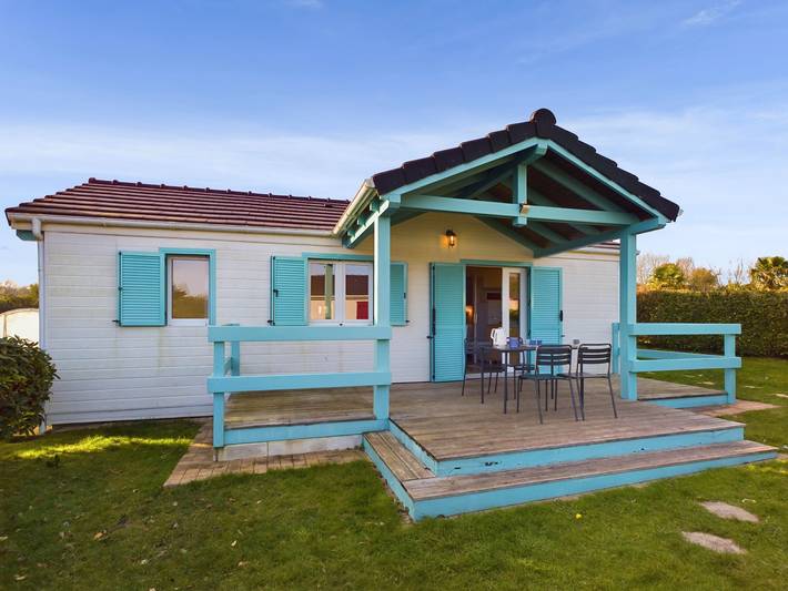 Bungalow for 4 people, with terrace and garden - 1