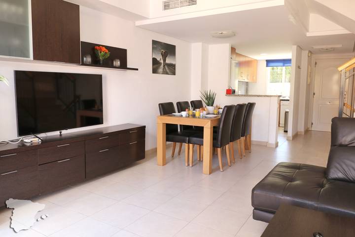 Bungalow für 8 Personen, mit Garten und Kinderpool sowie Balkon in Calpe - 4