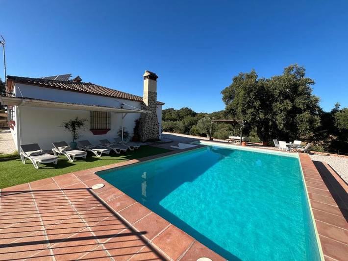 Casa de vacaciones para 10 personas, con Terraza y Jardín además de Piscina y Vistas en Sierra Norte de Sevilla - 2