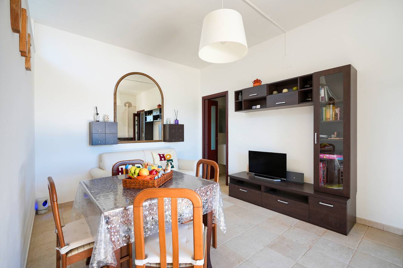 Ganze Wohnung, Apartment 'La Campanella' mit gemeinsamer Terrasse, Wlan und Klimaanlage in Putignano, Bari Provinz