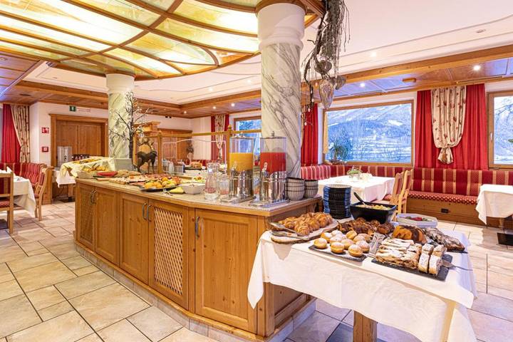 Hotel für 2 Personen, mit Balkon und Terrasse sowie Garten und Sauna in Sterzing - 3