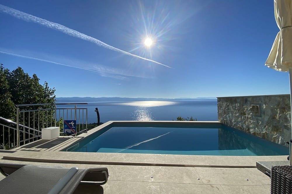 Ganze Wohnung, Villa Sabine Medveja - Besonders schönes Studio-Appartement mit Panoramablick in Medveja, Opatija Riviera
