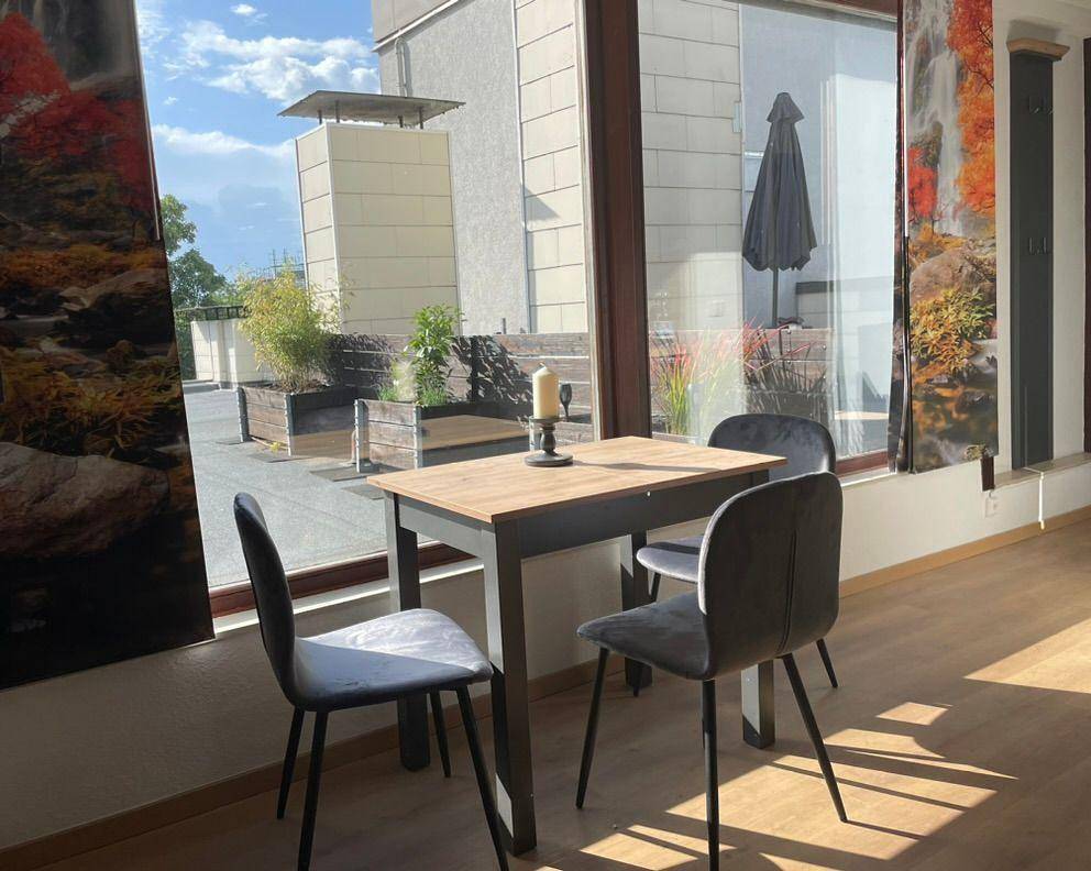 Entire vacation apartment, Vacation apartment for 3 people with pool in Hameln, Weser Hills