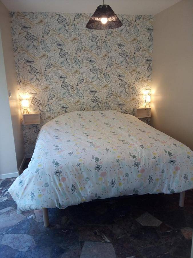 Gîte pour 2 personnes, avec jardin et piscine à Challans - 4