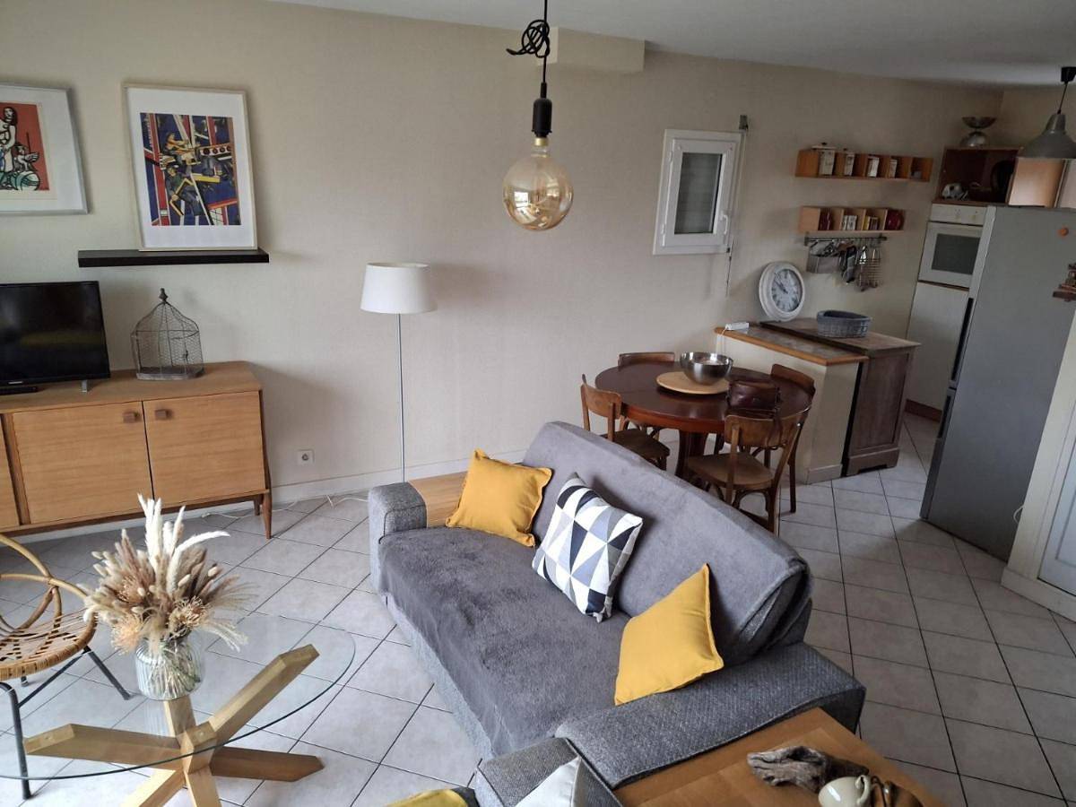 Appartement entier, Duplex Apartment in La Richardais, Région de Saint-Malo