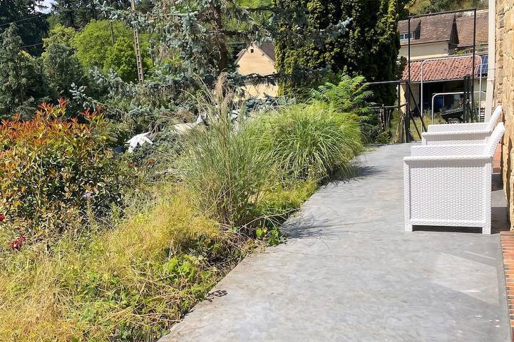 Appartement de vacances pour 4 personnes, avec terrasse et jardin, animaux acceptés
