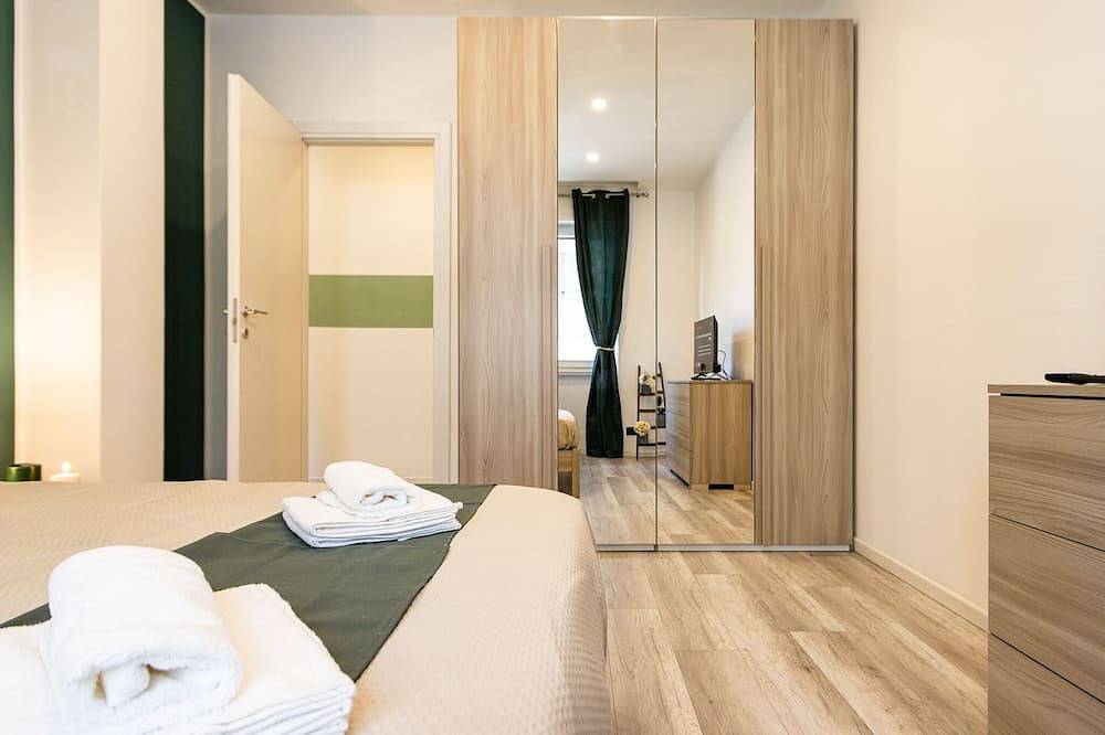 Entire apartment, Green Pearl ☆☆☆☆☆ - Apartment 100 mt from the lake in Arona (Lago Maggiore), Comune di Arona