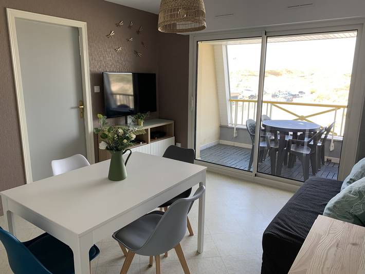Apartamento entero, Apartamento F2 cerca de la playa con estacionamiento y mascotas permitidas in Fort-Mahon-Plage, Región de Abbeville