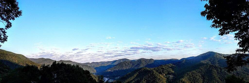 Erstaunliche Aussichten Das Ganze Jahr! Blockhaus, Whirlpool, Kamin, Feuerstelle, Privat in Blue Ridge Parkway, Cataloochee Valley