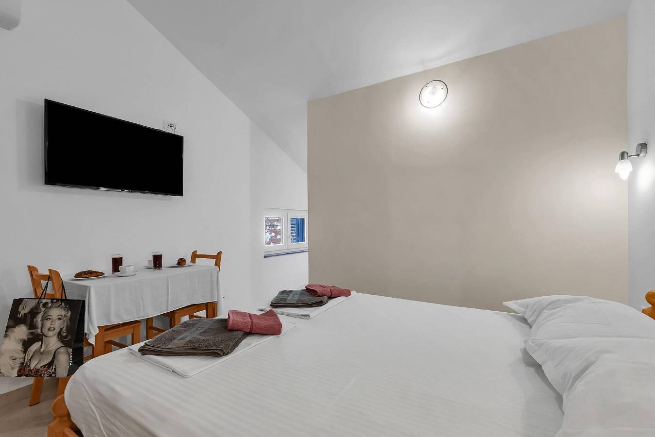 Ganze Ferienwohnung, Kiefer Vordach Studio A10 in Brela, Makarska Riviera