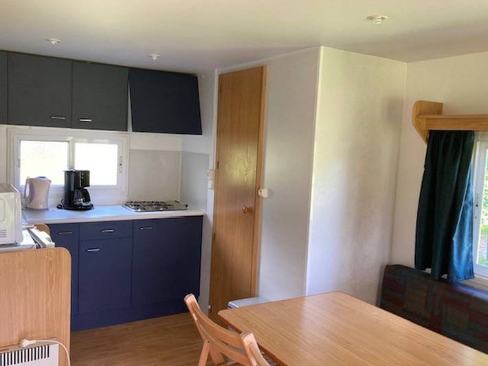 Mobil home pour 2 personnes, avec piscine à Éguzon-Chantôme - 2