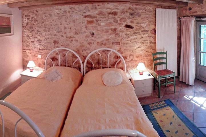 Location de vacances pour 4 personnes à Bézenac - 2