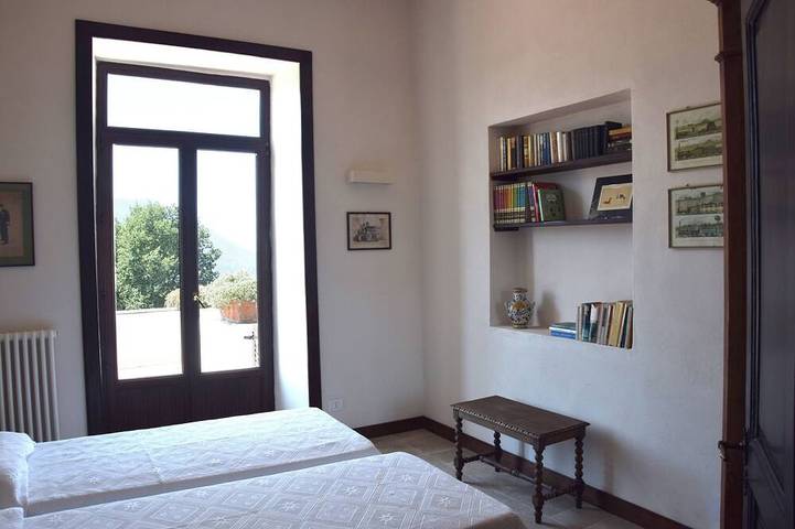 Antico casolare con uliveto tra Amalfi e Pompei - Casa "Ciliegio" in Cava dei Tirreni, Costa tirrenica Campania