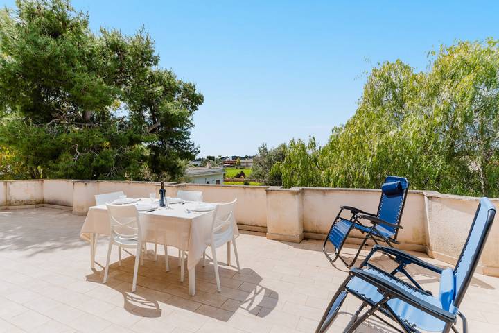 Gîte pour 5 personnes, avec terrasse à Sant'Isidoro - 3