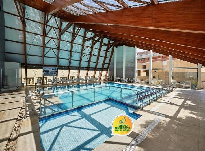 Pousadas para 2 pessoas, com piscina infantil e piscina e ainda sauna em Bento Gonçalves