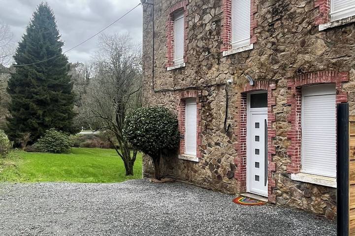 Location de vacances pour 15 personnes, animaux acceptés à Saint-Dolay