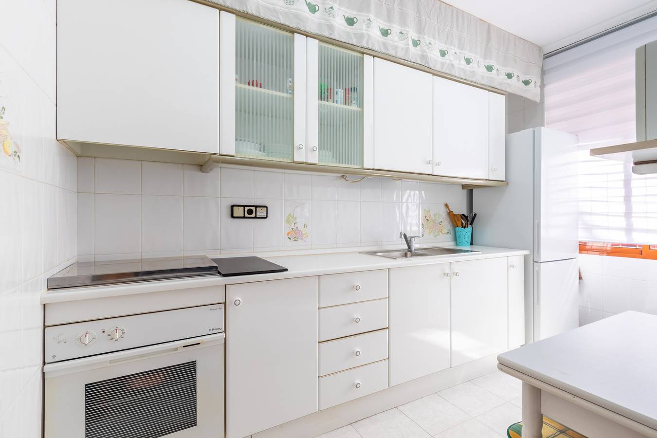 Ganze Wohnung, Ferienwohnung in Alicante mit Klimaanlage und Wlan in Campoamor, Alicante
