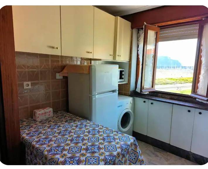 Gîte pour 2 personnes, avec jardin et vue à Laredo - 4