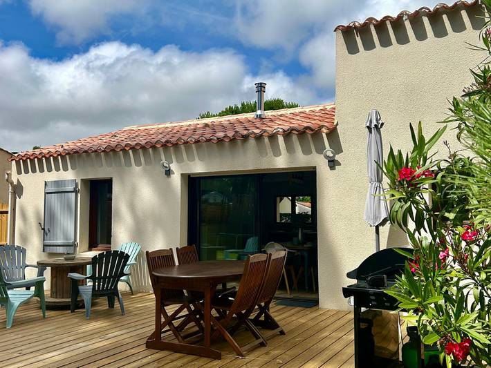 Maison de vacances pour 6 personnes, avec jardin et terrasse, animaux acceptés