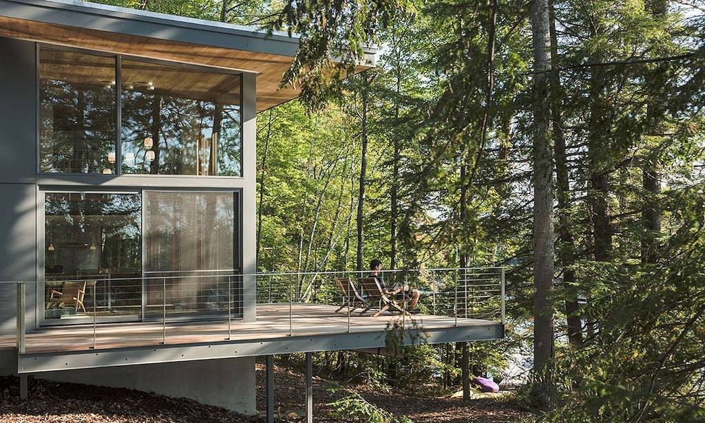 Modernes Meisterwerk über Squam, vorgestellt im Boston Magazine in Center Harbor, Squam Lake