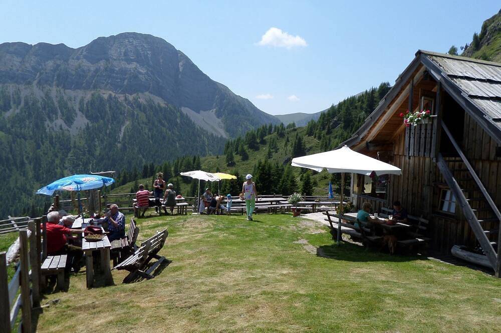 Ganze Wohnung, 3-Sterne -S Ferienwohnung im  Feriendorf in Karawanken und Bachergebirge, Feistritz im Rosental